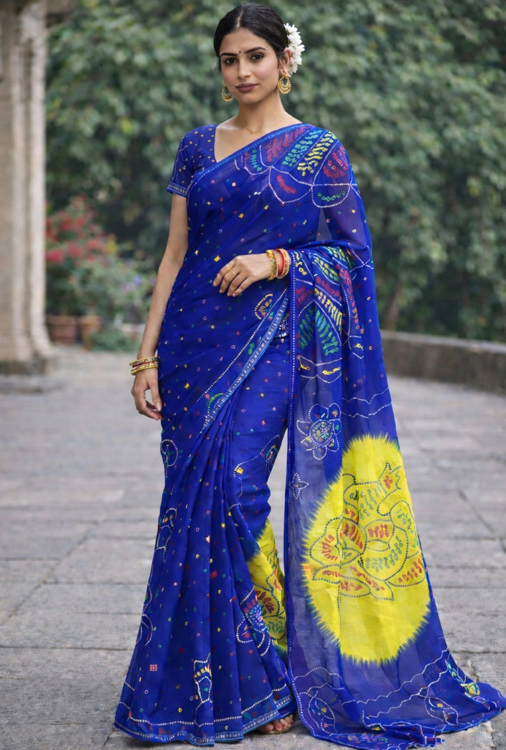 Elegant Printed Saree with Contrast Designer Pallu (Available in Red & Blue)