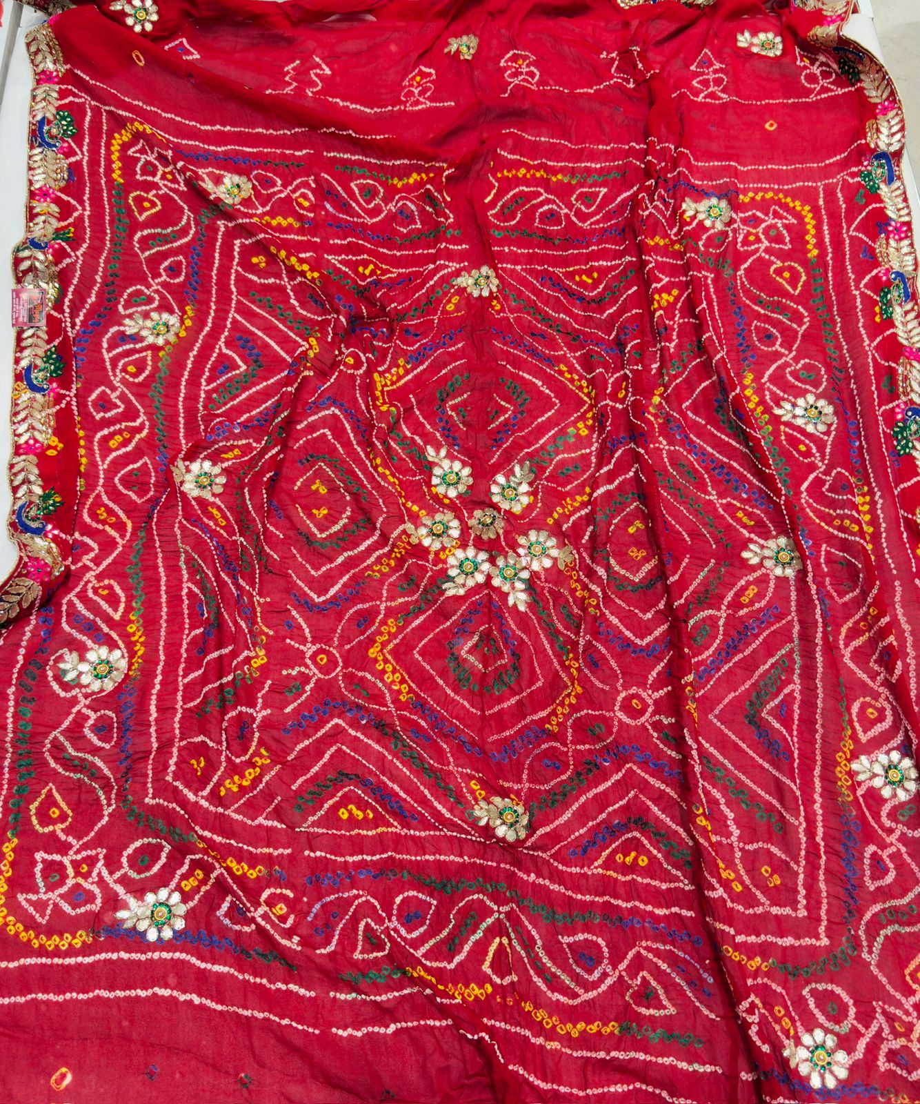 Red Ojriya Chunri with Floral Embroidery for Women